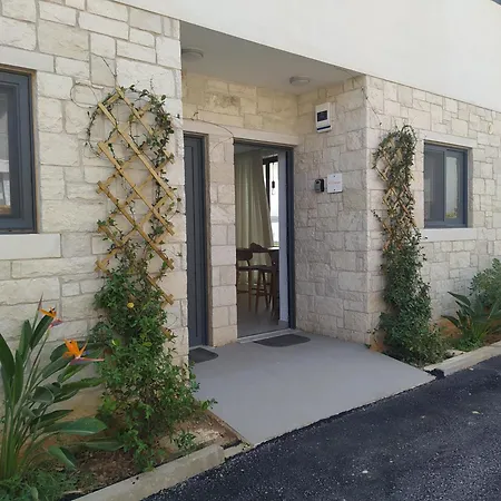 Appartement Rose Cozy Getaway - 3 Pearls Pool Retreat Dempla